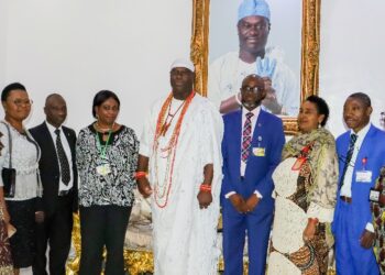 Ooni of Ife Bestows Blessings on OAUTHC’s New Leadership