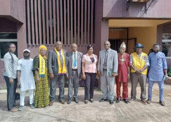 LIONS CLUB INT. MARKS WORLD AIDS DAY WITH PATIENTS