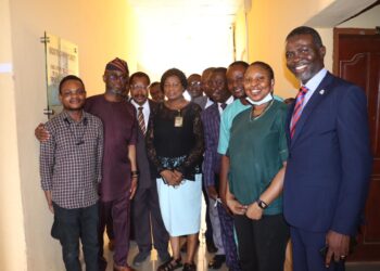 OAU Dental Alumni Class of 2010 Donates E-Library to OAUTHC Dental Centre