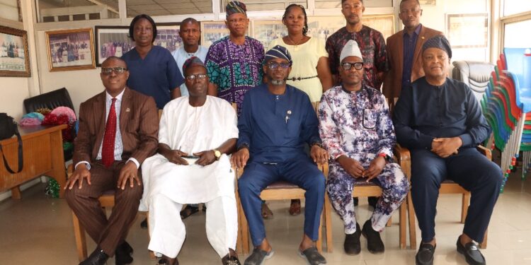 Okeniyi Hosts Ife Indigenes Association