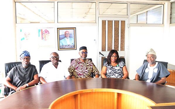 Iona Medical Mission Chairman Leads Donation Drive at OAUTHC