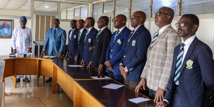 CMD Honoured by CMS Grammar School Alumni for TransformativeLeadership, Institutional Excellence