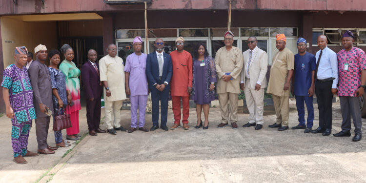 Ajilesoro Foundation Visits OAUTHC, Backs Emergency Building Project