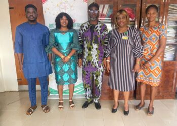 Nigeria Connects Donates 70 Cartons of Medical Books to OAUTHC